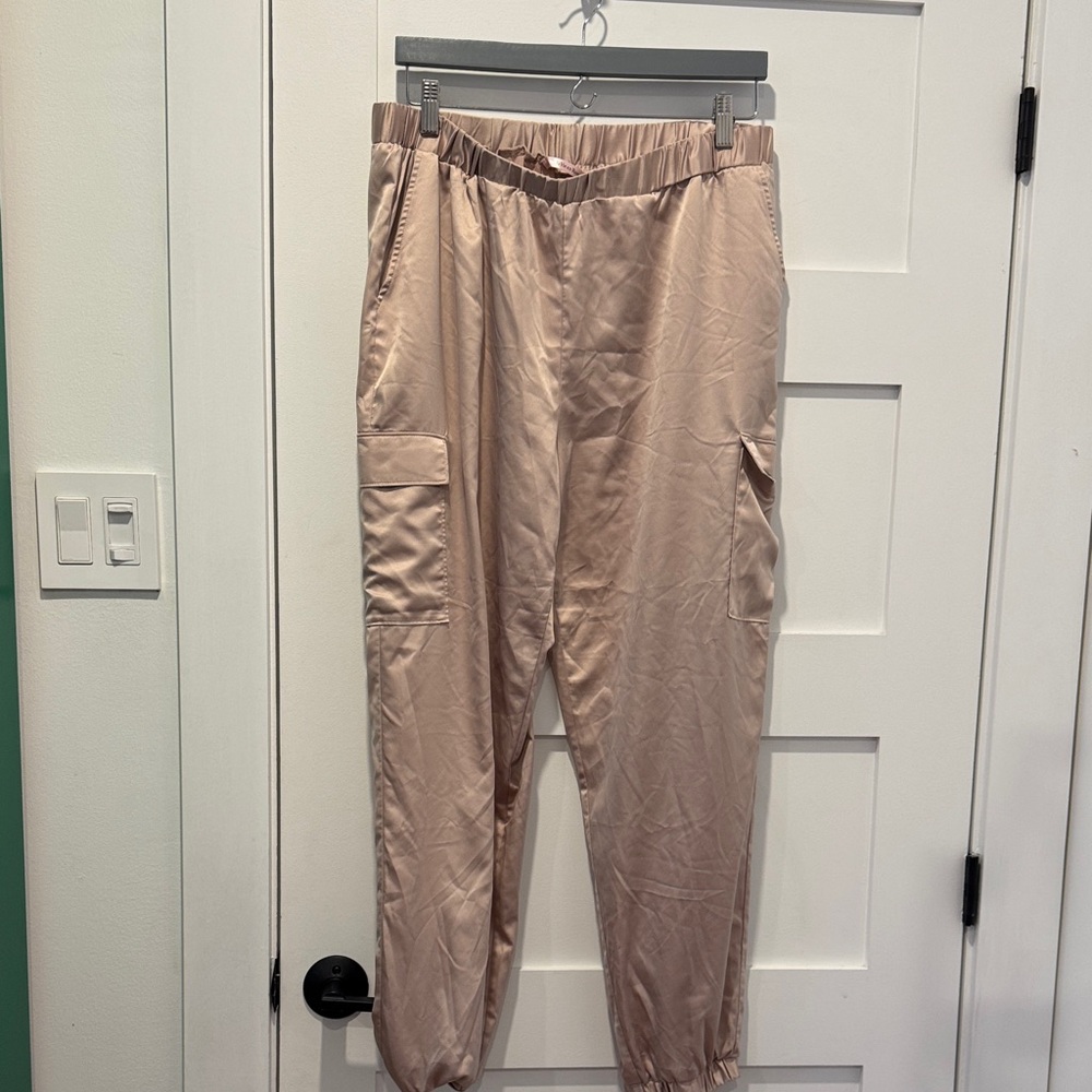 La Vie En Rose Satin Lounge Pants in Beige